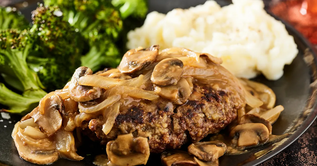 Chopped Steaks with Mushroom & Onion Gravy | Beef Loving Texans | Beef Loving Texans is your one-sto